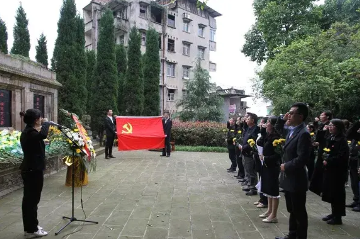 傲游截图20210406092721.png